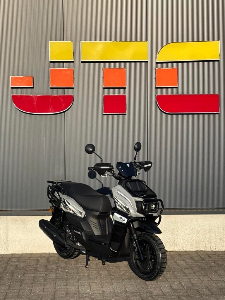JTC Tank scooter nardo grey